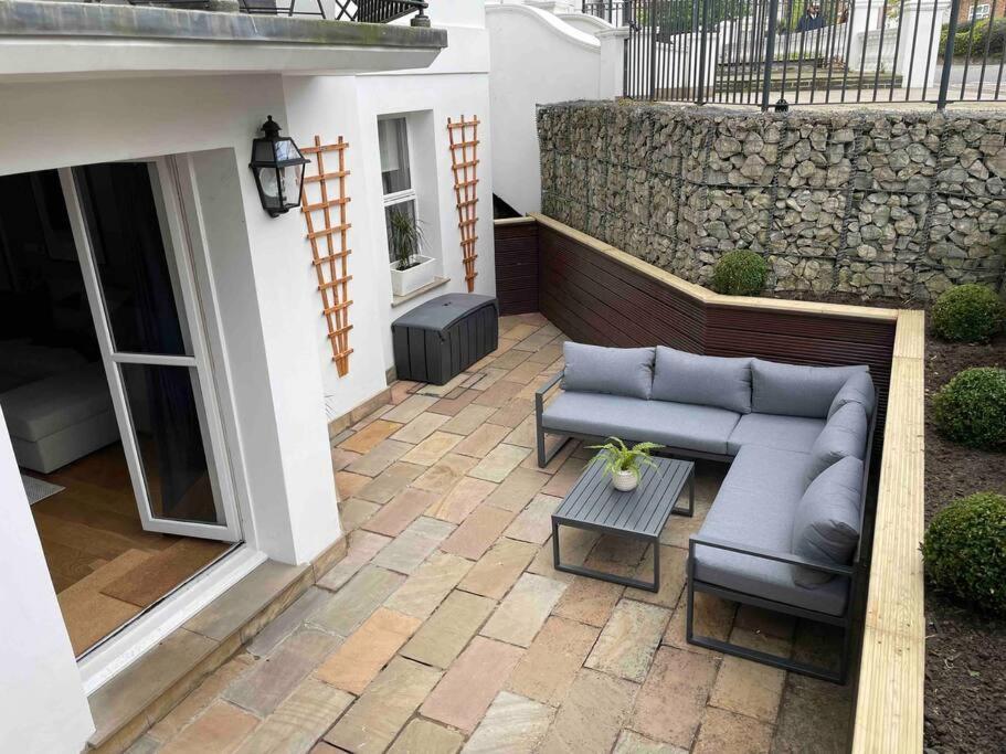 Stunning Apartment By The Leas, West End Folkestone Kültér fotó